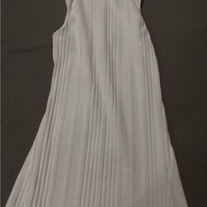 Elegant White Pleated Dress